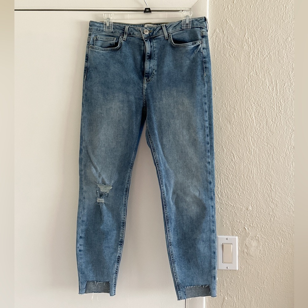 Forever 21 Distressed Blue Jeans Size 30 | Cropped Ankle Mid Rise Stretch Denim
